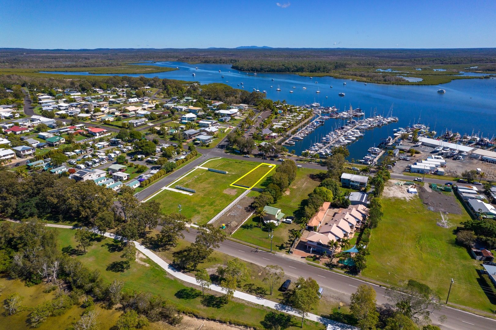 27 Emperor Street, Tin Can Bay QLD 4580 Domain