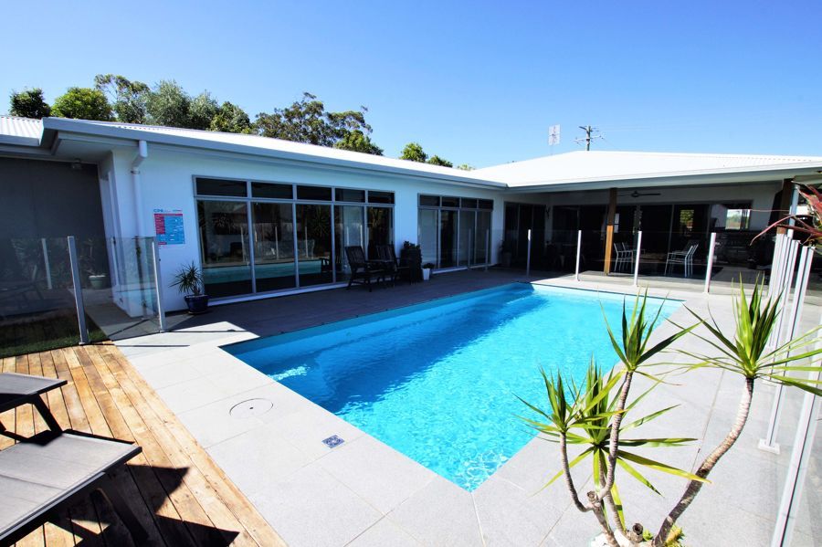 4 bedrooms House in 23a Moonee Beach Road MOONEE BEACH NSW, 2450