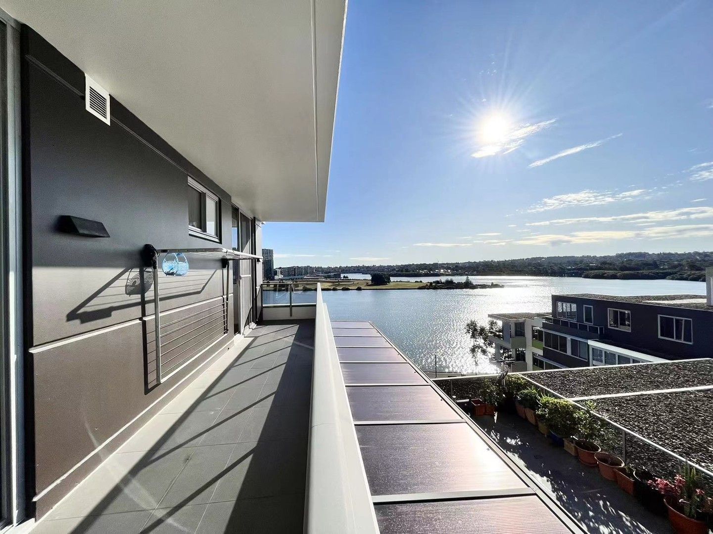 2 bedrooms Apartment / Unit / Flat in 906/44 Shoreline Drive RHODES NSW, 2138