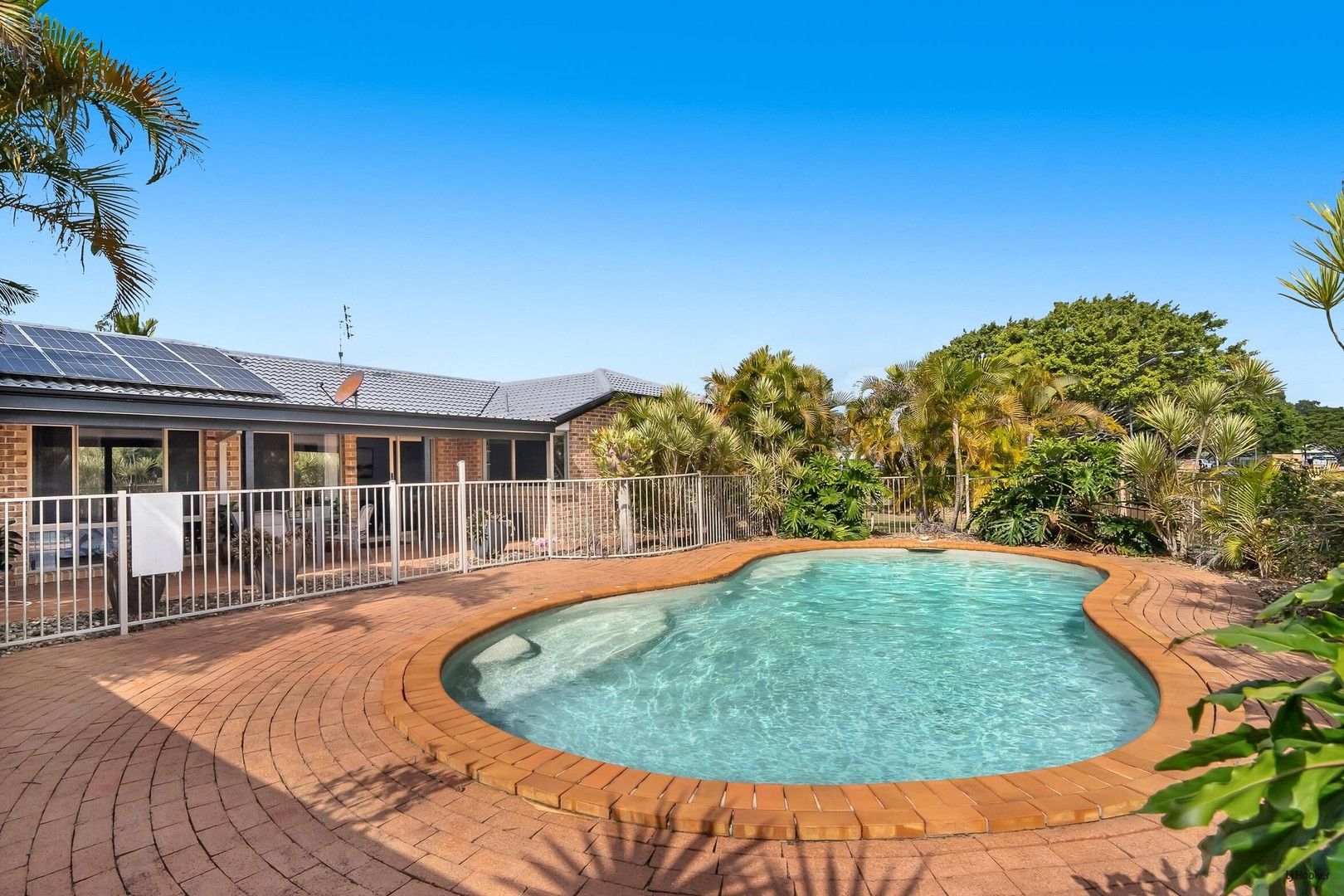 2 Avocado Street, Elanora QLD 4221, Image 0