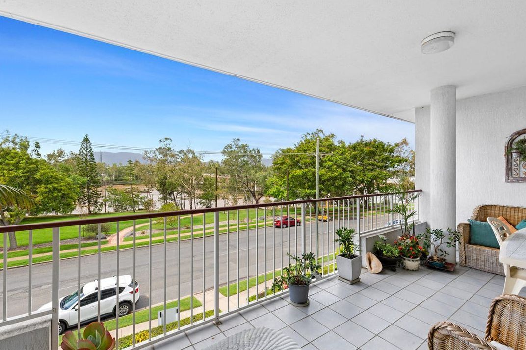 6/14 Victoria Parade, Rockhampton City QLD 4700, Image 2