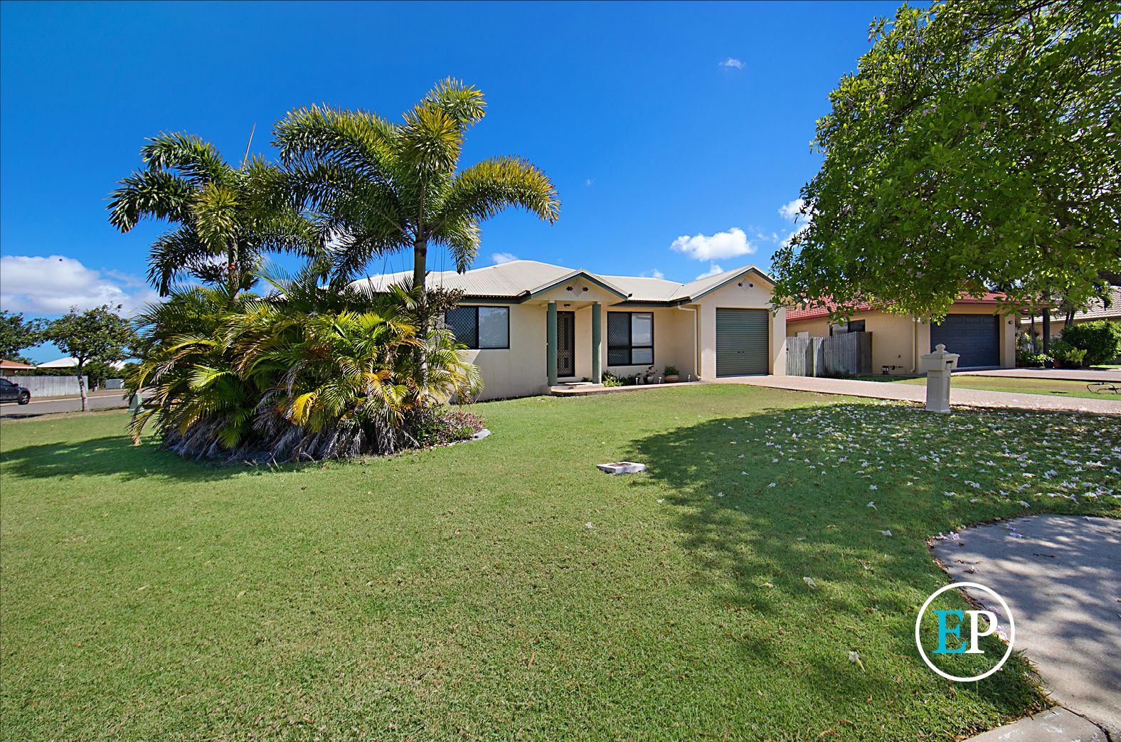 1&2/2 Gilby Court, Kirwan QLD 4817, Image 0