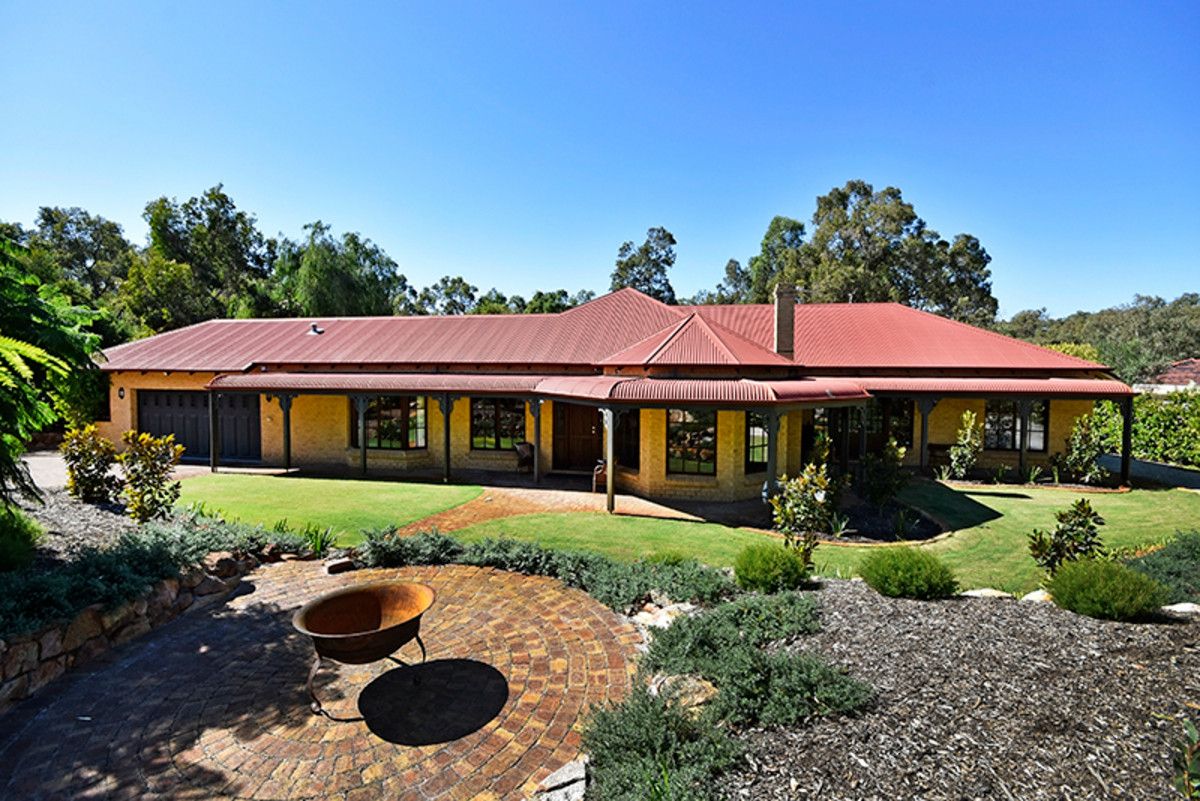 172 Hermitage Drive, The Vines WA 6069, Image 1