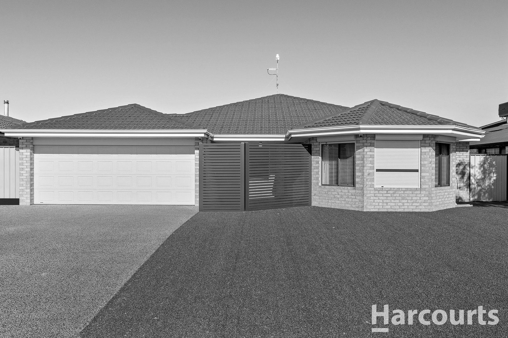 20 Finchley Avenue, Meadow Springs WA 6210, Image 0