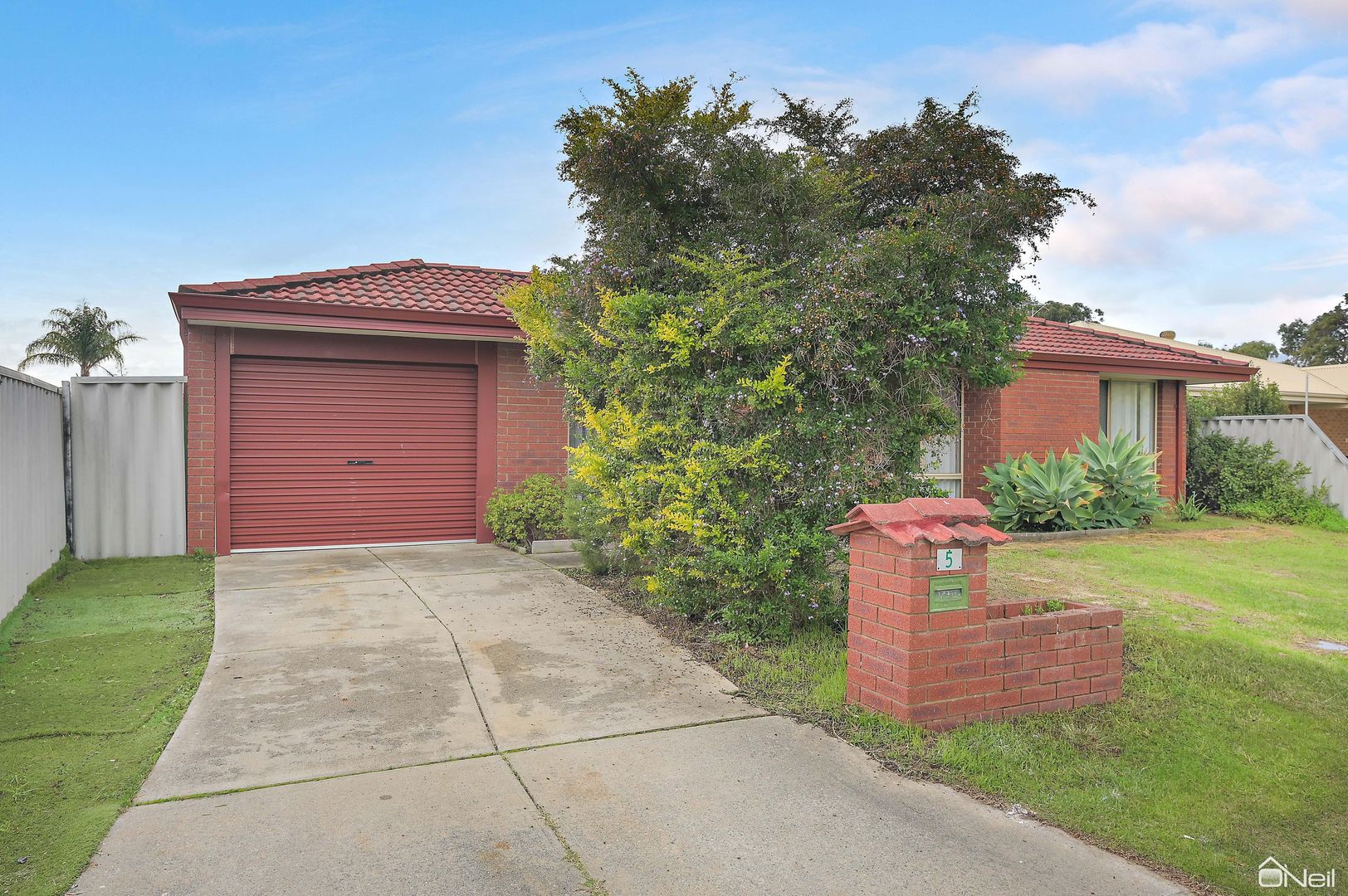 5 Firetail Court, Seville Grove WA 6112, Image 1