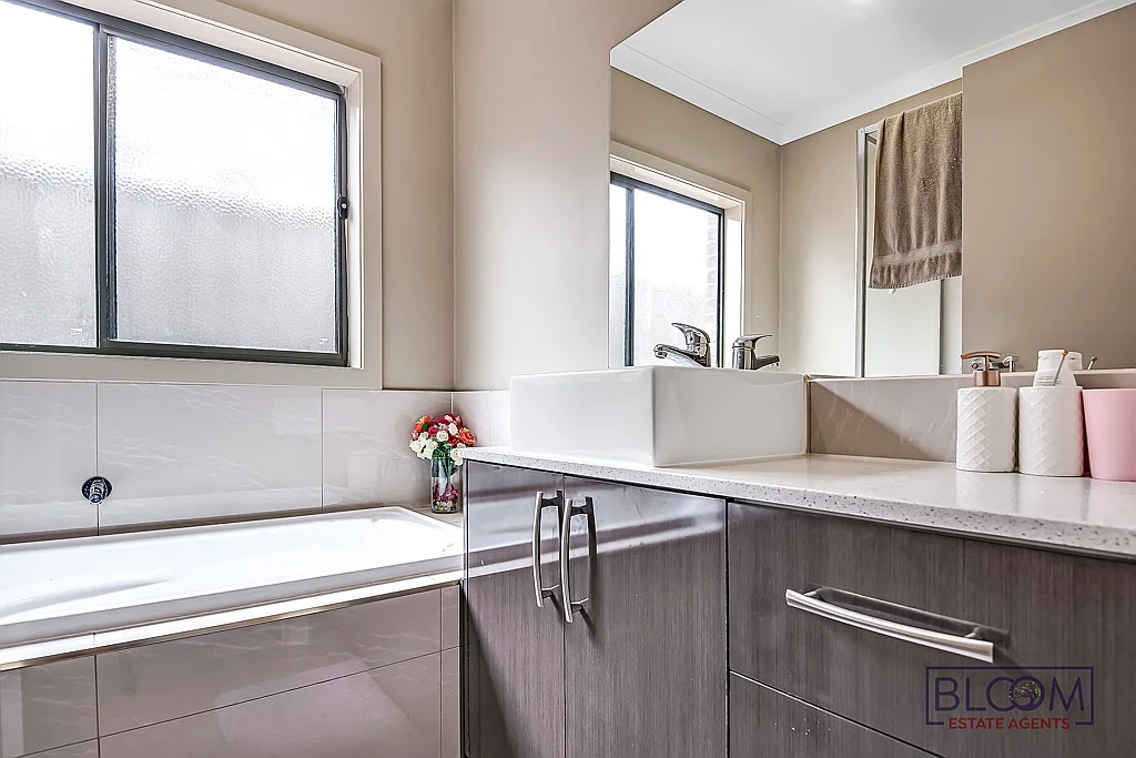 Additional image 13 of 22 Fiona Road, Cobblebank VIC 3338