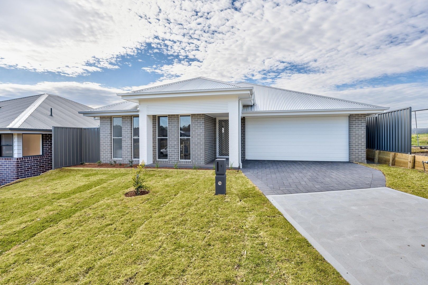 3 bedrooms House in 1 Cruden Circuit HEDDON GRETA NSW, 2321
