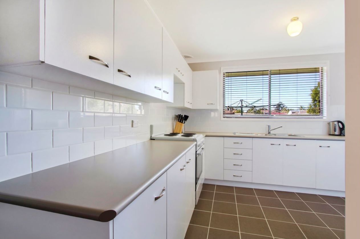 18 Red House Crescent, McGraths Hill NSW 2756, Image 2