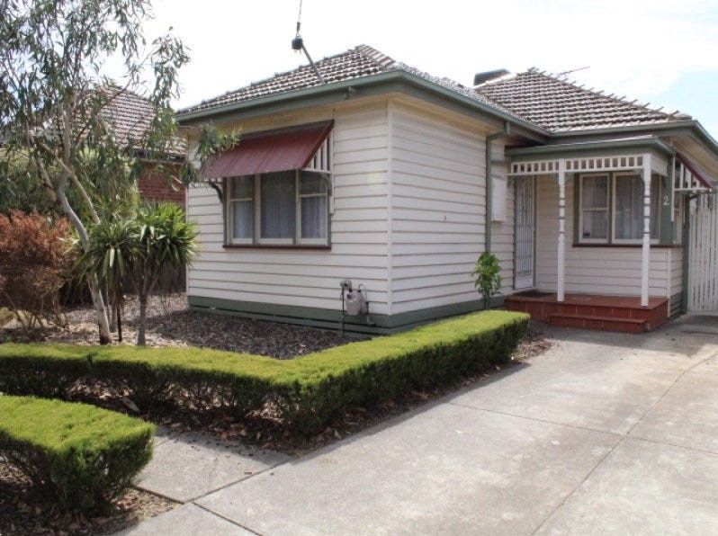 3 bedrooms House in 2 Locksley Avenue RESERVOIR VIC, 3073