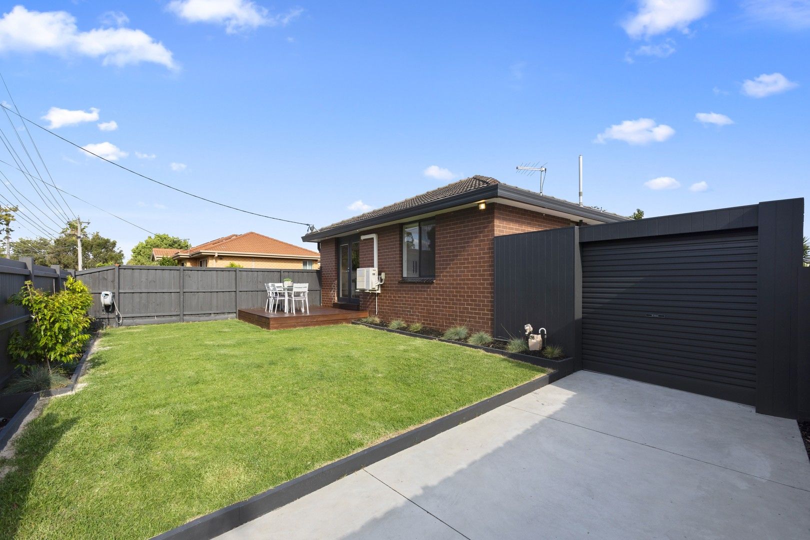 2 bedrooms Apartment / Unit / Flat in 1/22 Follett Road CHELTENHAM VIC, 3192