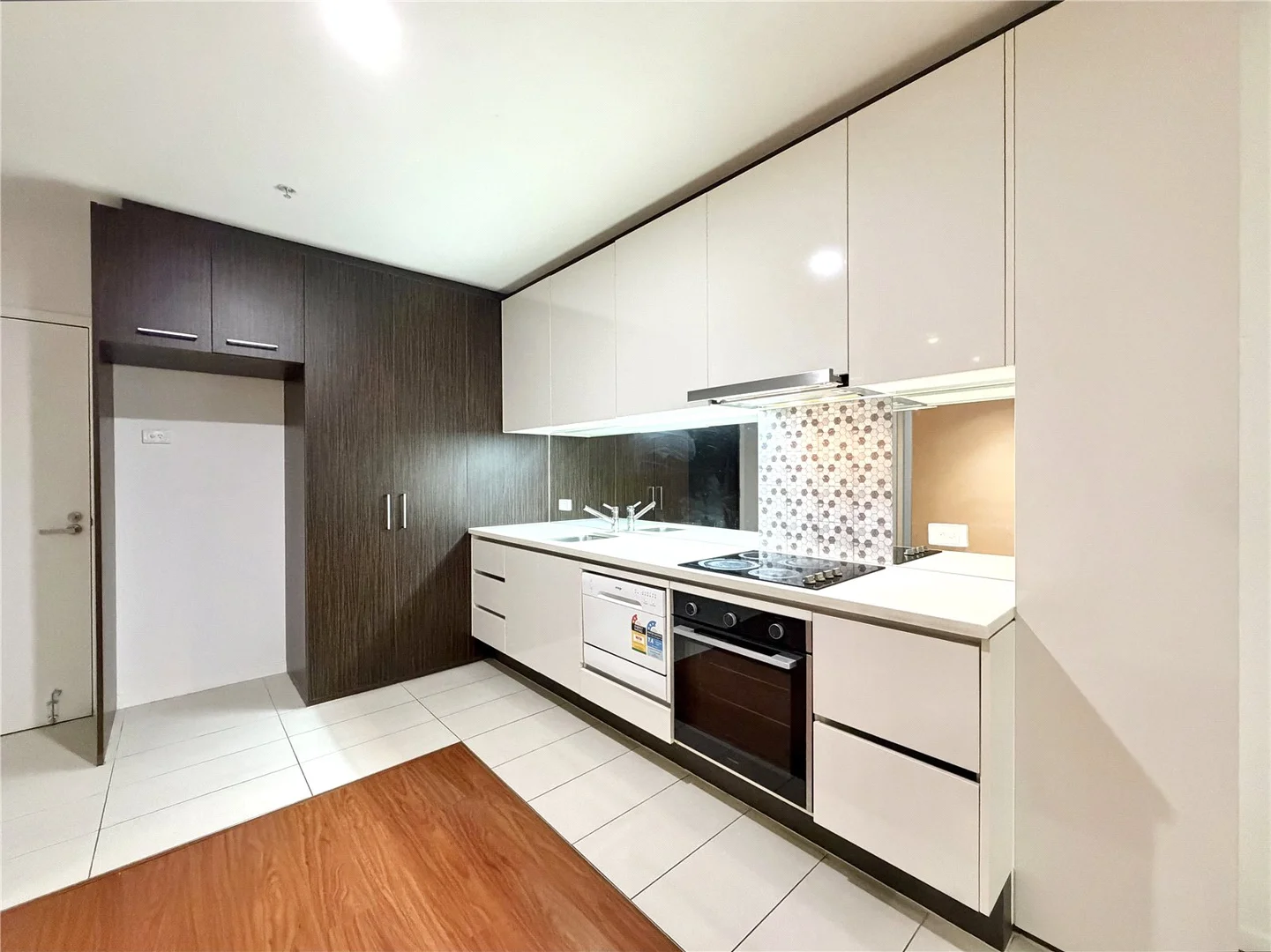 Additional image 6 of 1301/639 Lonsdale Street, Melbourne VIC 3000