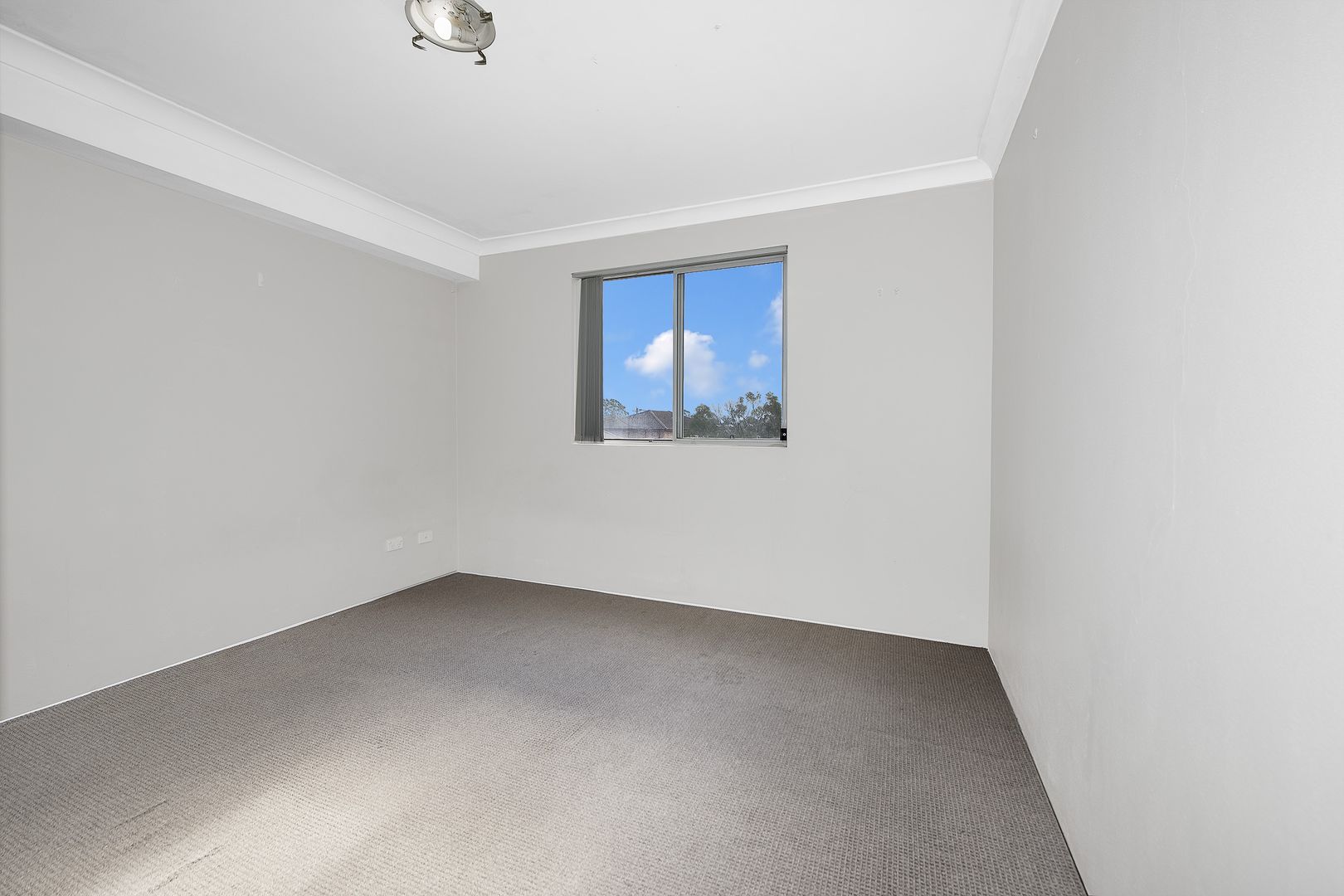 8/504 Woodville Road, Guildford NSW 2161, Image 2