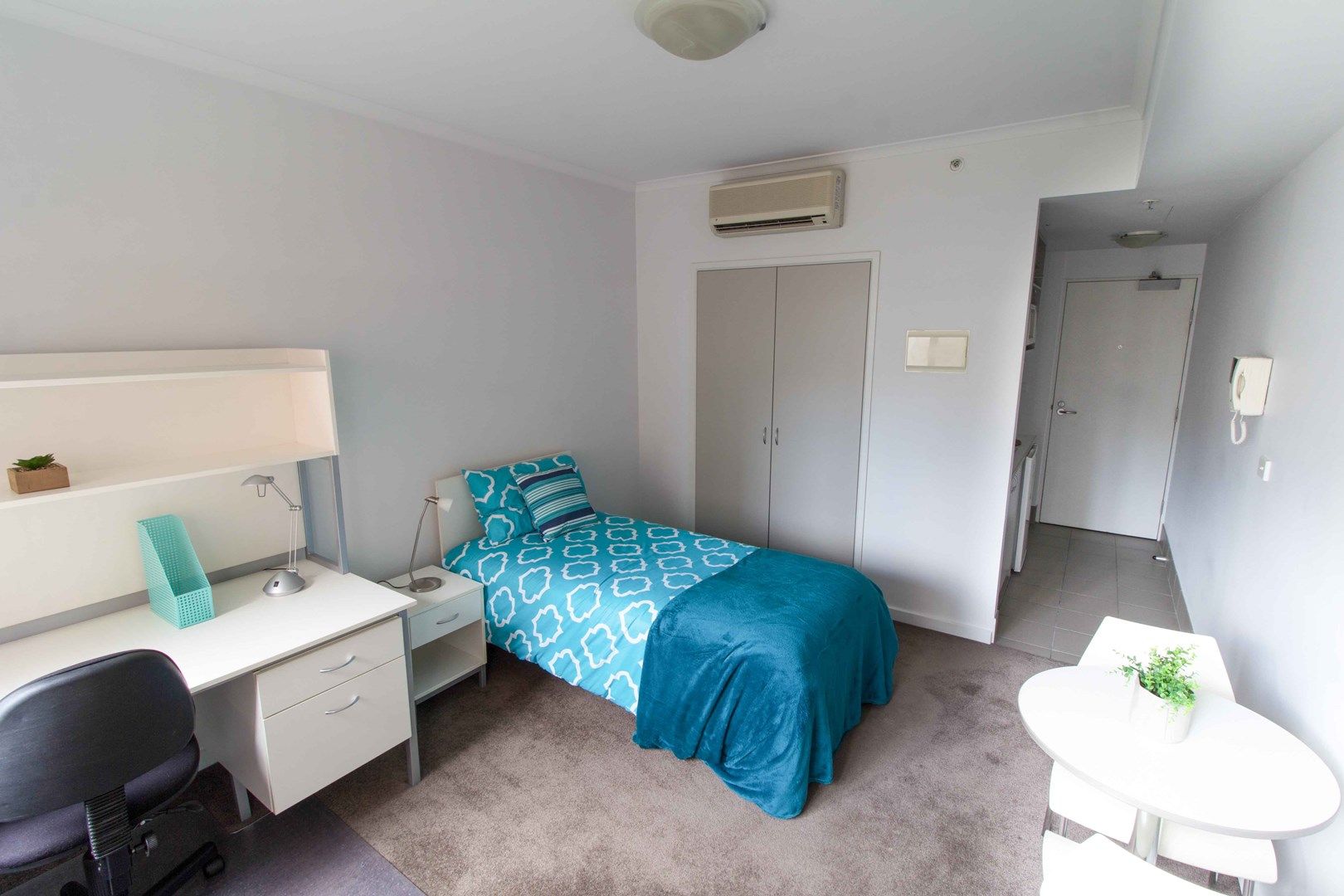 1 bedrooms Apartment / Unit / Flat in 206/255 Cardigan Street CARLTON VIC, 3053