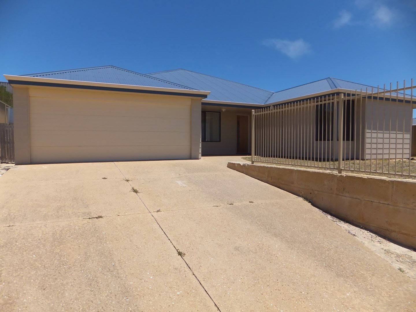 61 Maitland Street, Hopetoun WA 6348, Image 0