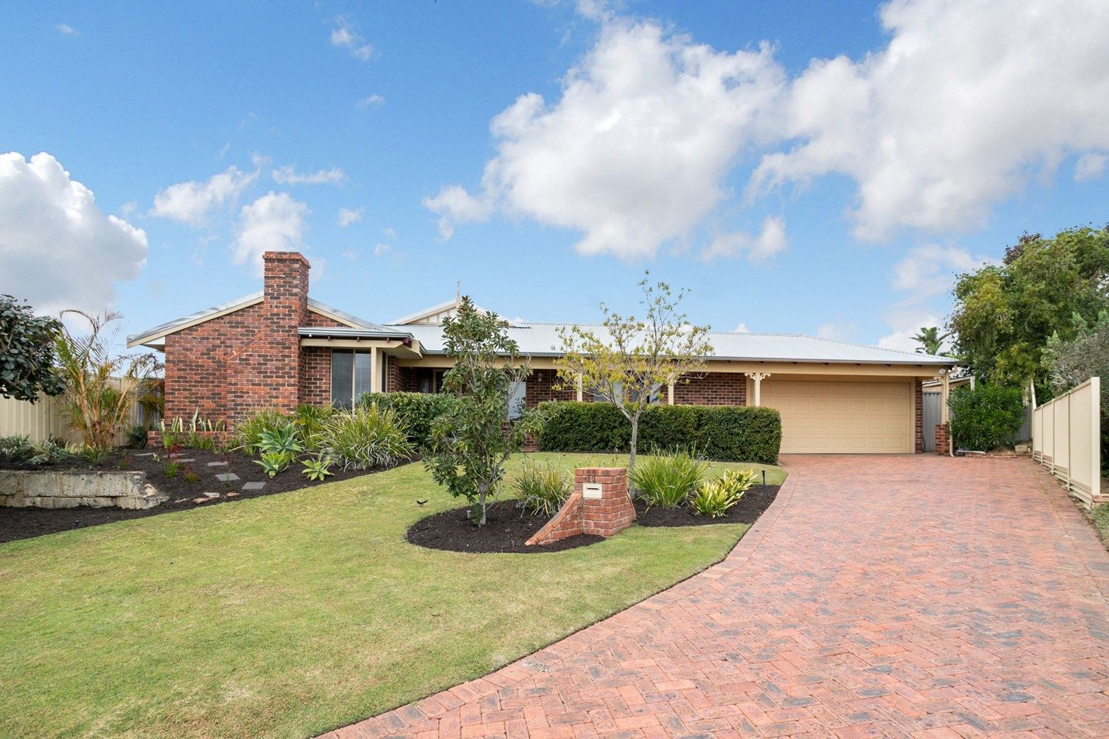 11 Jarrah Place, Woodvale WA 6026, Image 0