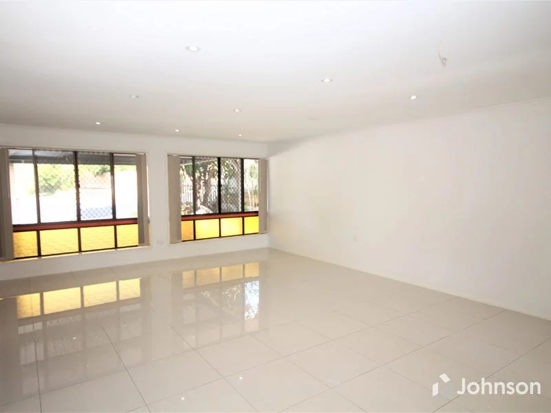 Additional image 12 of 47 Barbaralla Drive, Springwood QLD 4127