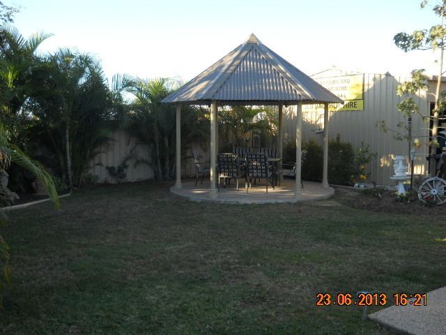 3 Mooney Crescent, Emerald QLD 4720, Image 2