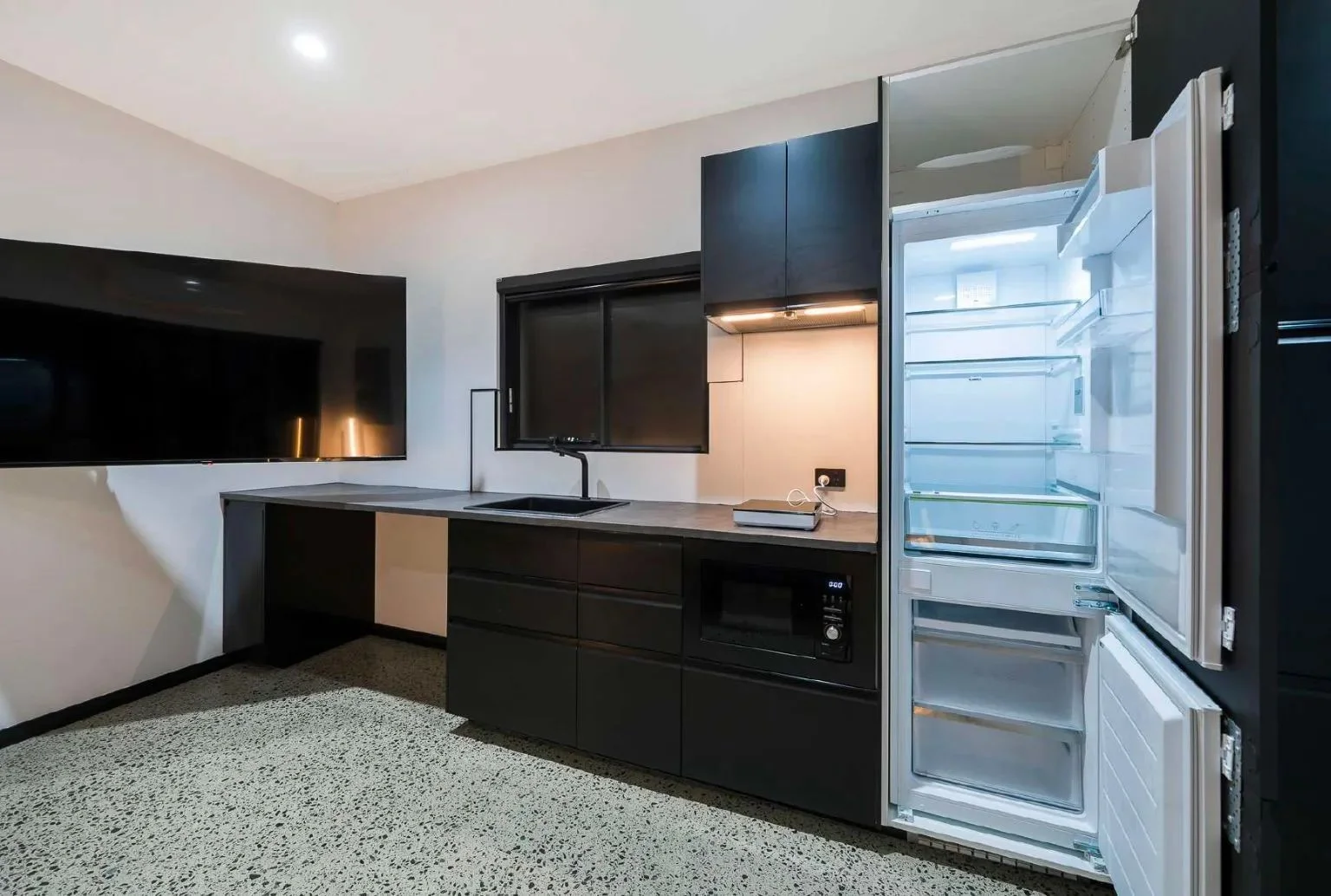 Additional image 9 of 3A PATCHETT STREET, Cloverdale WA 6105