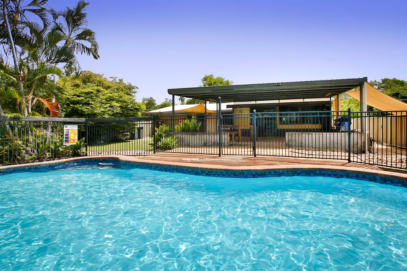 2 Cataract Avenue, Rangewood QLD 4817, Image 1