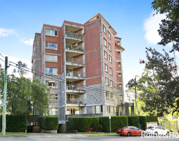 17/1-3 Thomas Street, Hornsby NSW 2077
