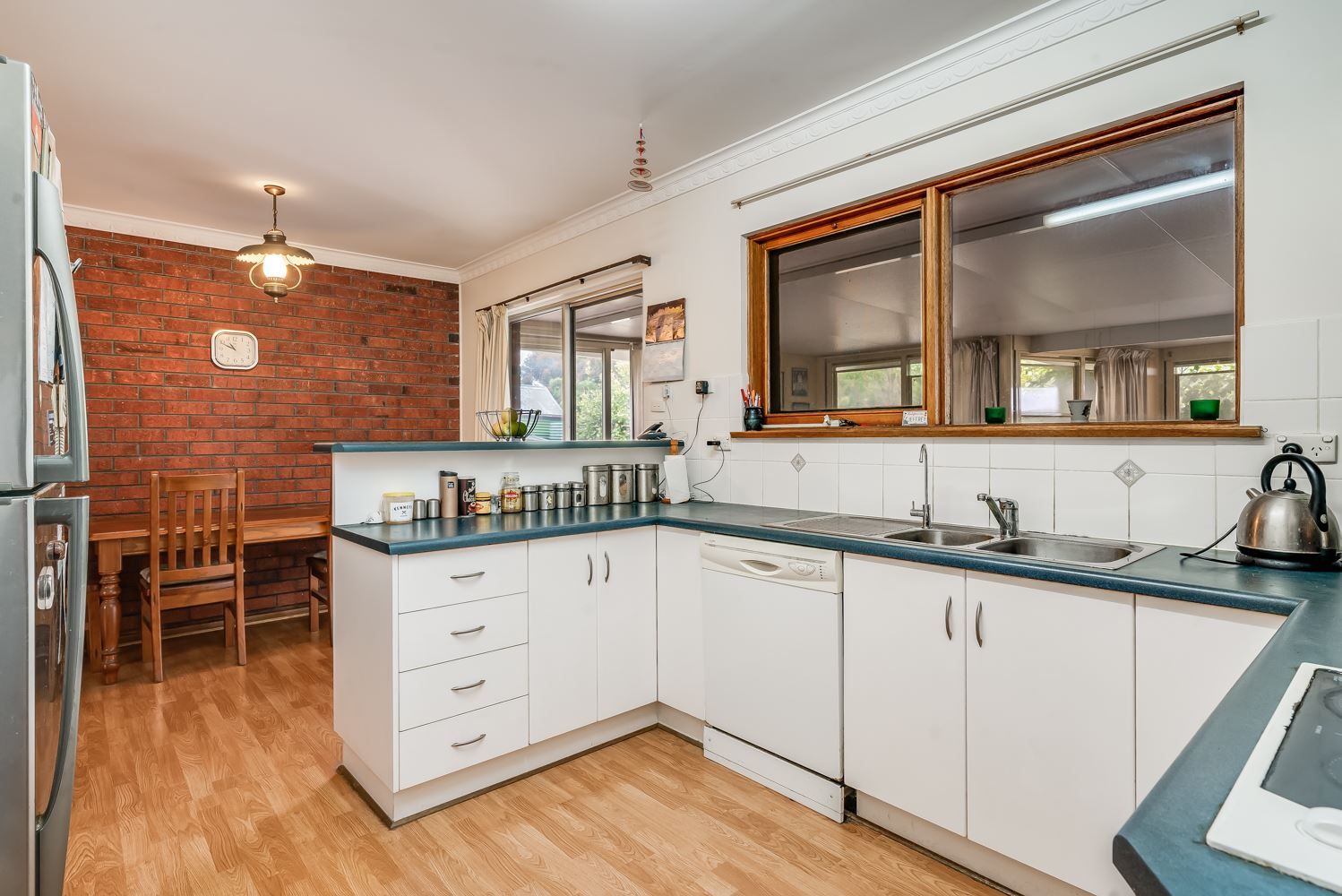 33 Railway Avenue, Bridgewater SA 5155, Image 1