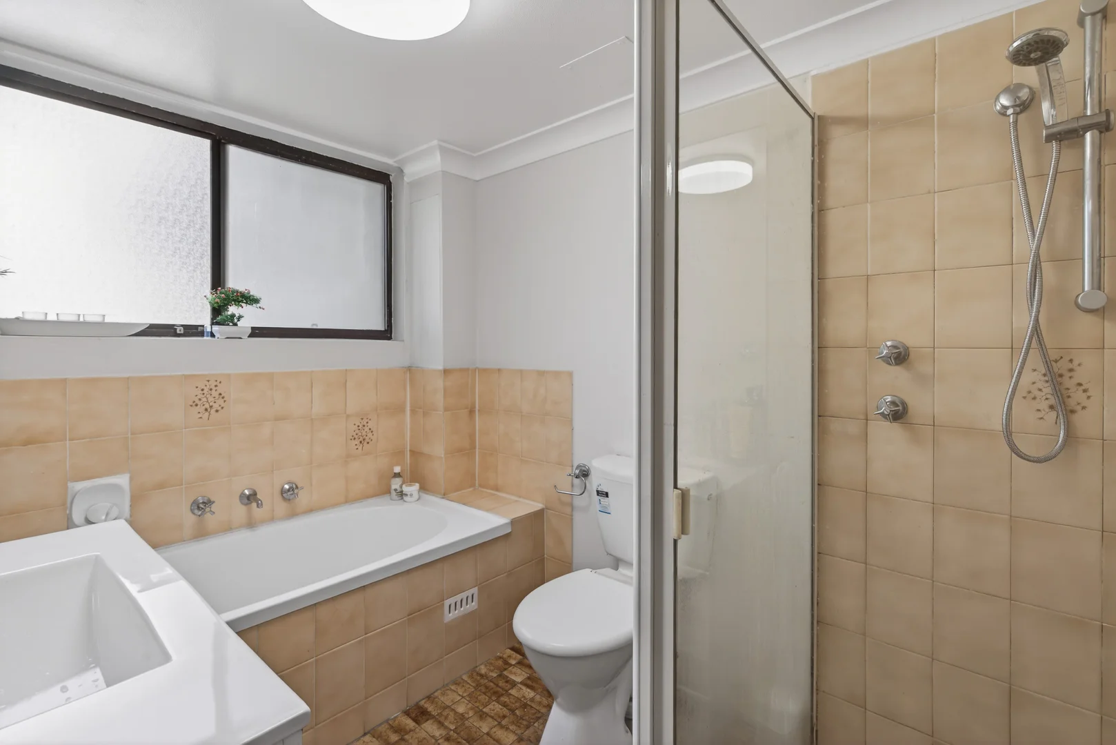 Additional image 6 of 4/211 Hawkesbury Road, Westmead NSW 2145