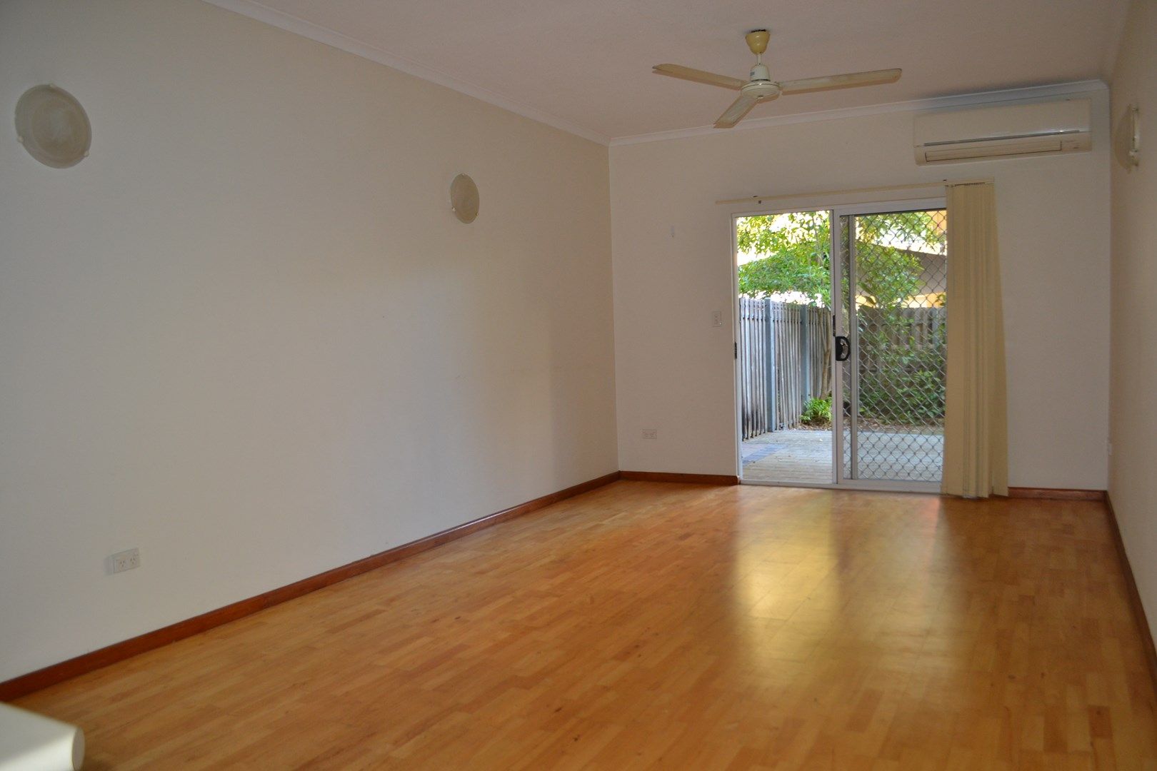 1/21 Sunset Drive, Coconut Grove NT 0810, Image 2