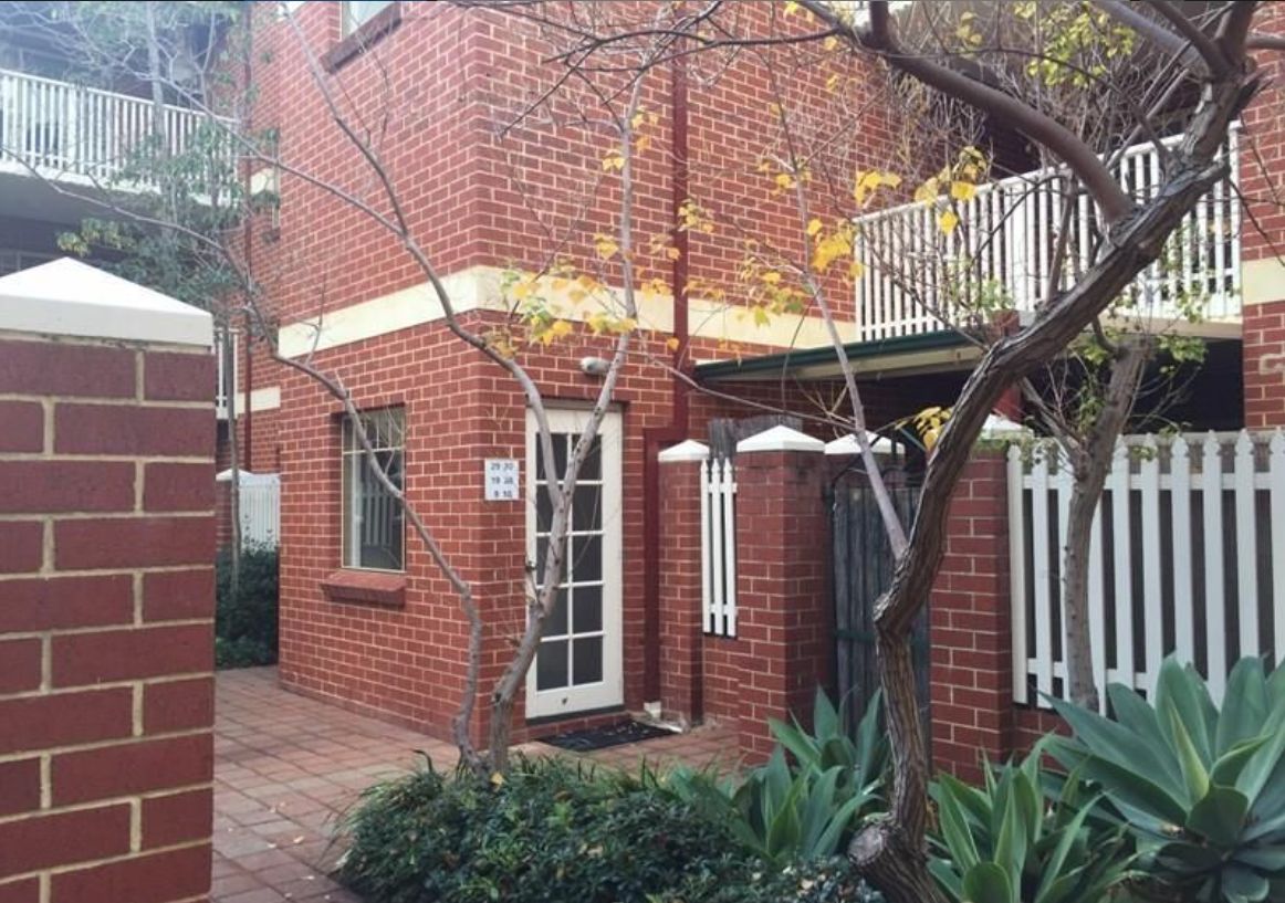 2 bedrooms House in 2/48 Wellington Street EAST PERTH WA, 6004