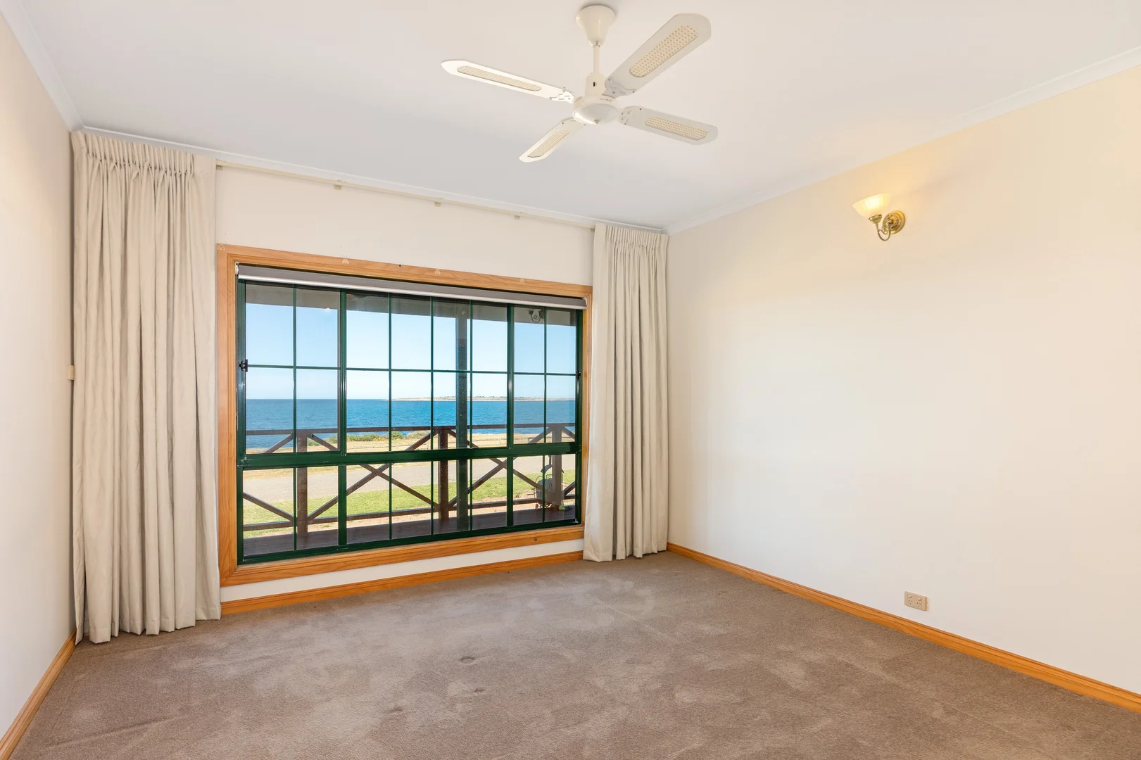 5 O'shanahan Drive, Louth Bay SA 5607 | Domain