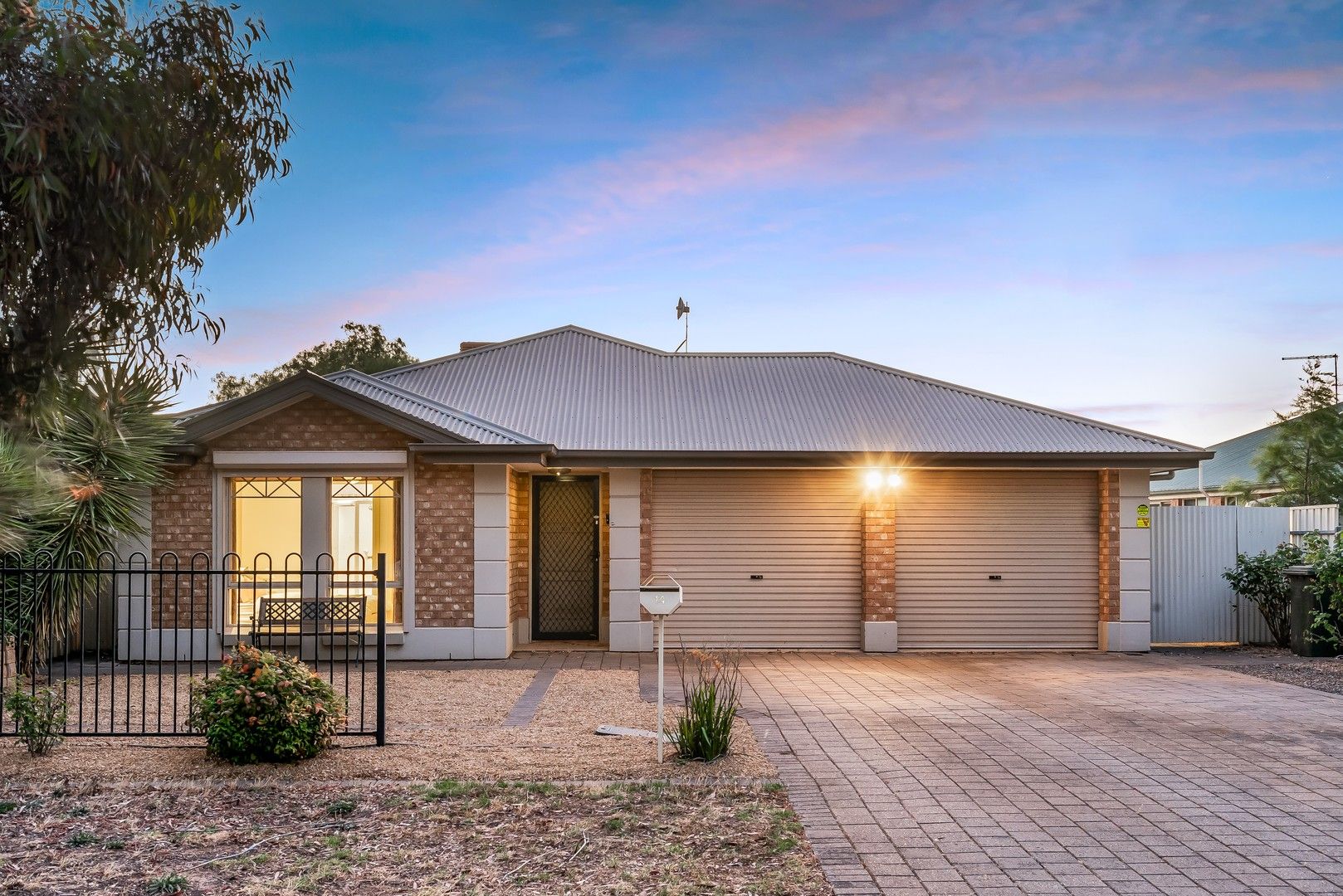 3 bedrooms House in 14 Strathaird Boulevard SMITHFIELD SA, 5114