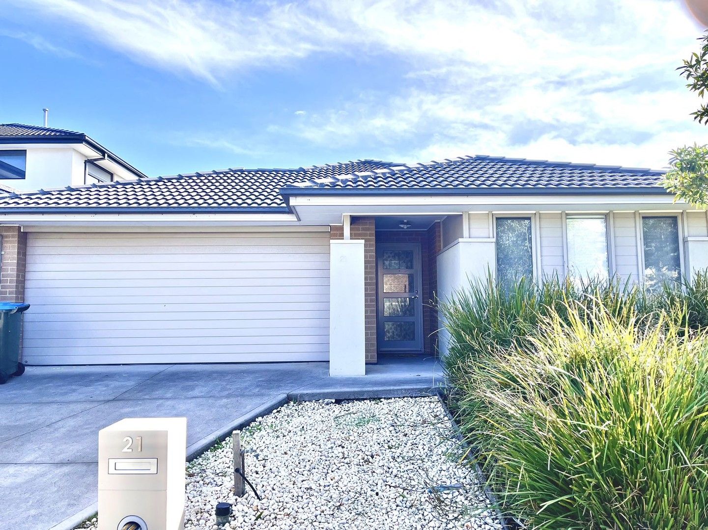 4 bedrooms House in 21 Statesman Way POINT COOK VIC, 3030