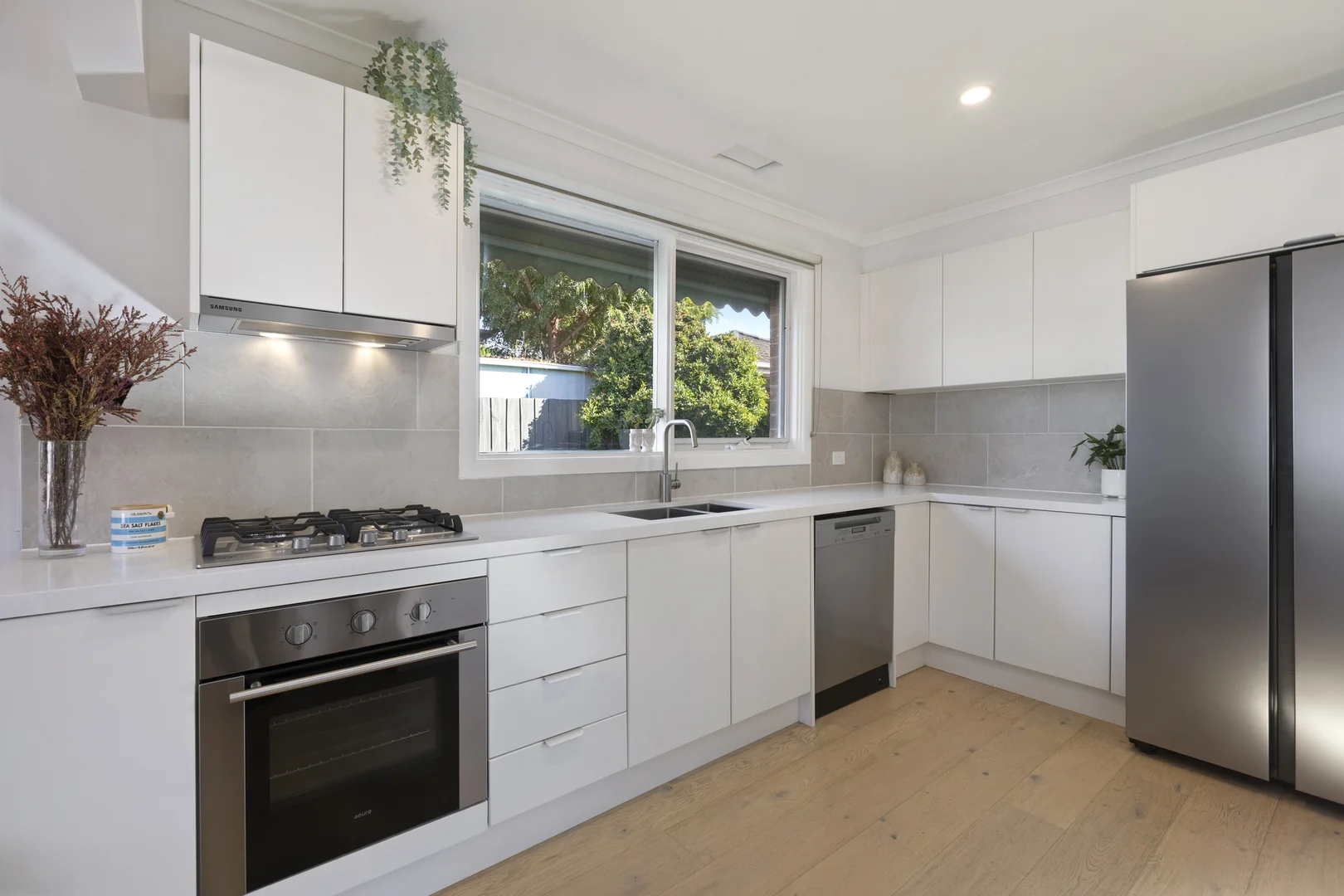 Additional image 4 of 3/2-4 Keefer Street, Mordialloc VIC 3195