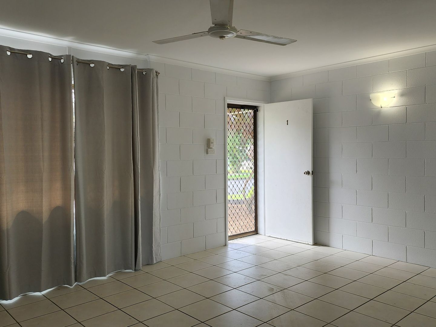 1/71 Hollywood Boulevard, White Rock QLD 4868 Apartment For Rent Domain