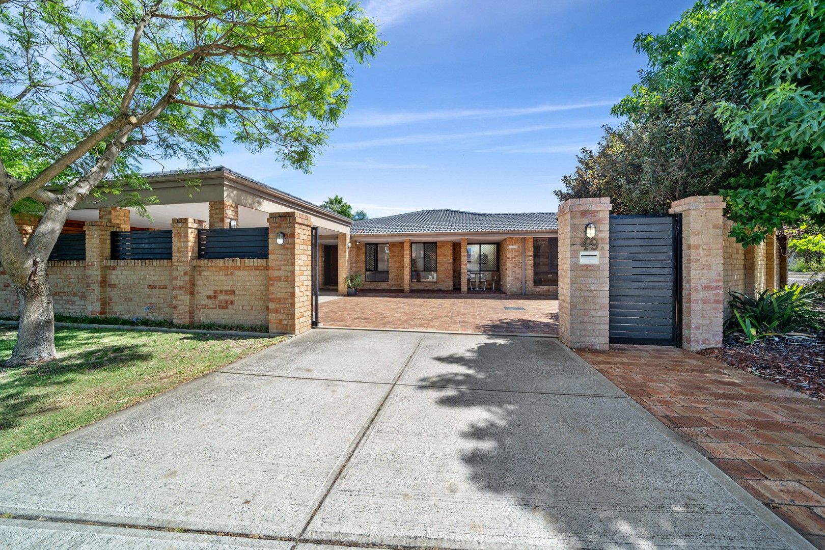 4 bedrooms House in 49A Westminster Road LEEMING WA, 6149