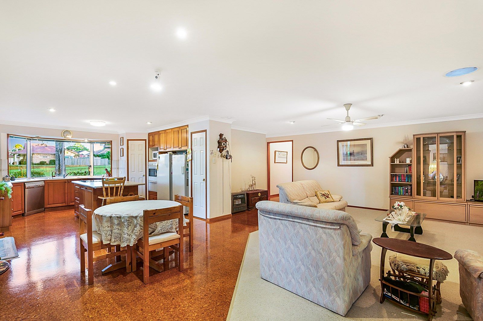 9 Spring Garden Court, Middle Ridge QLD 4350, Image 2