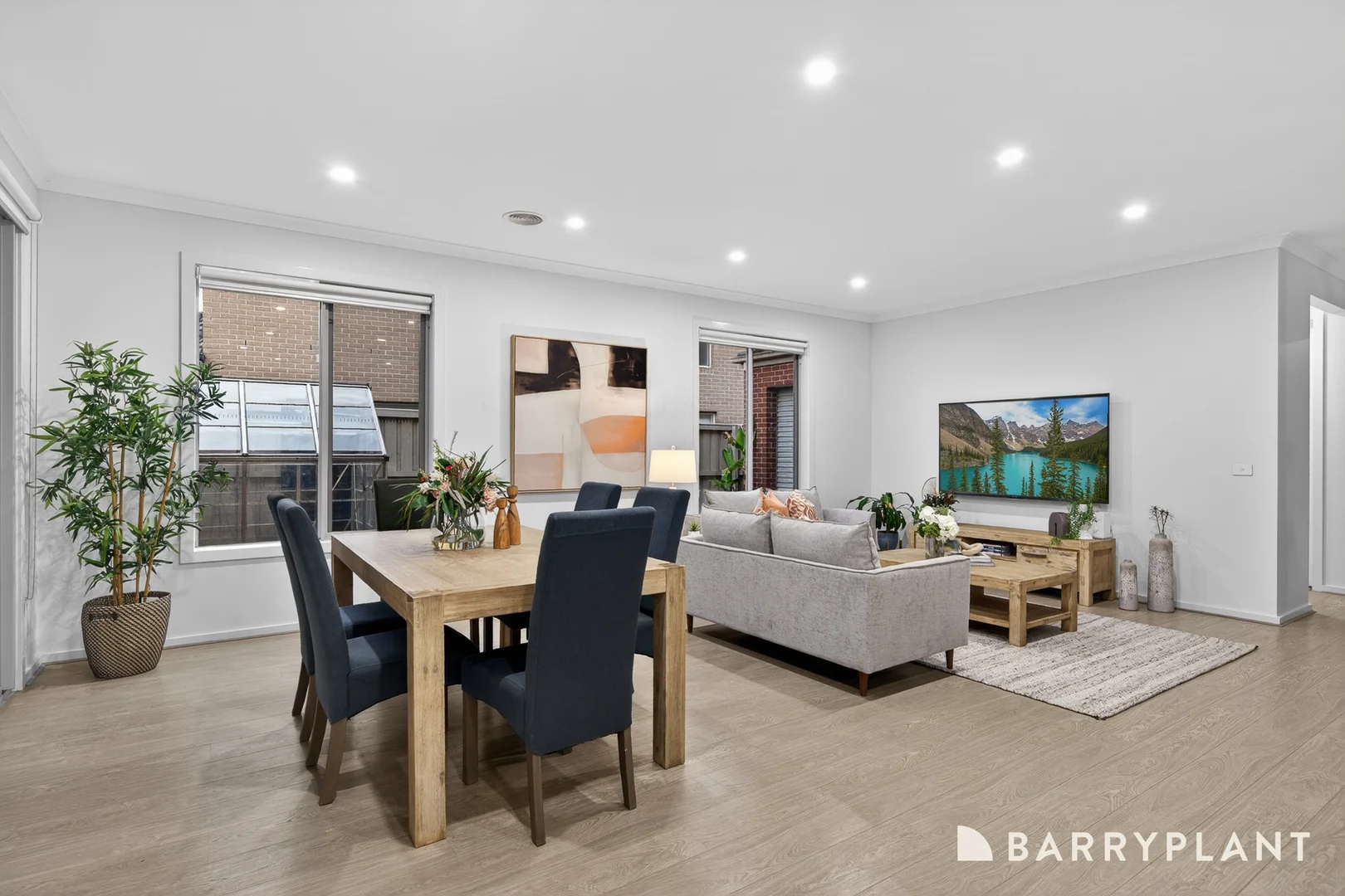 Additional image 10 of 16 Aintree Close, Clyde VIC 3978