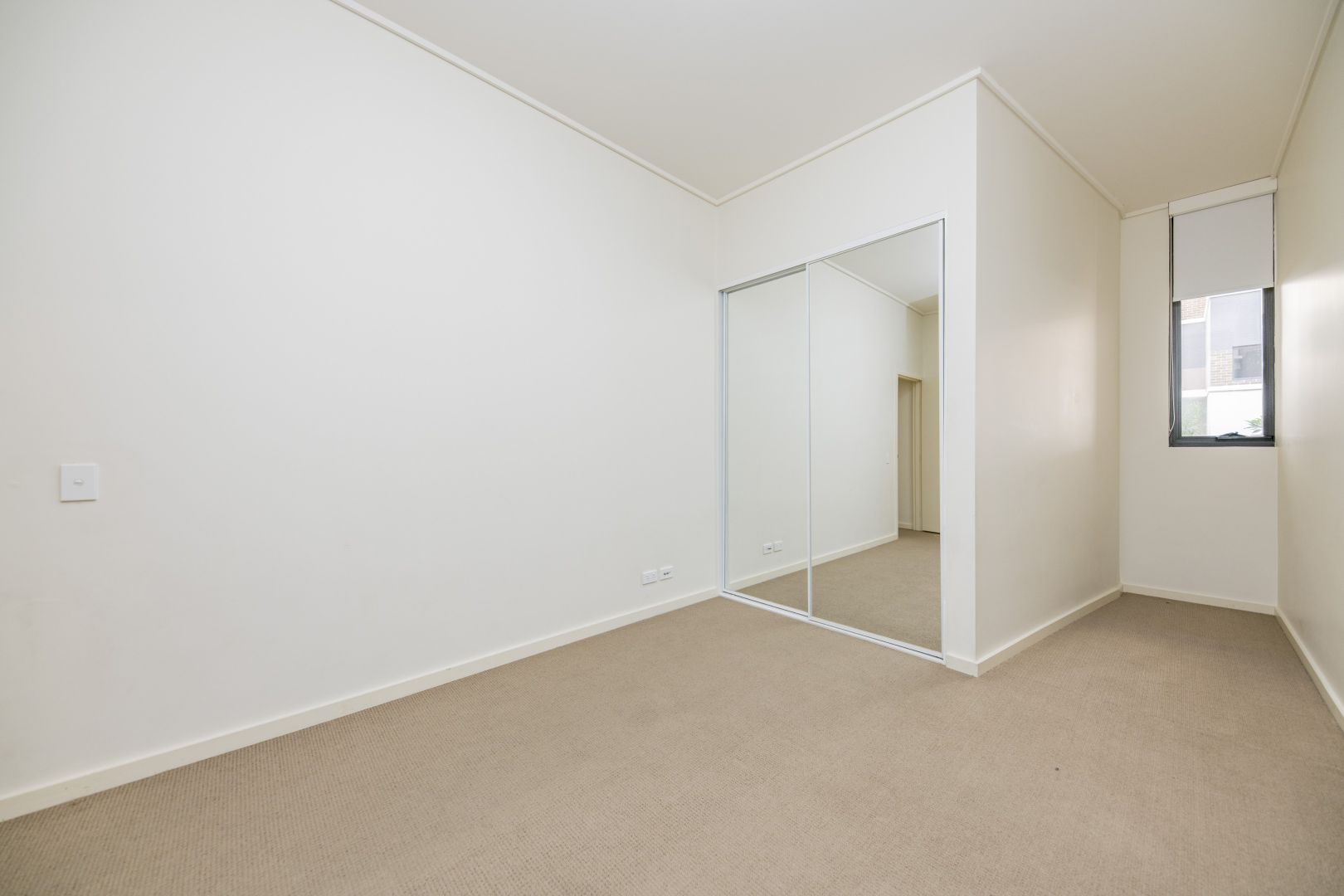 225/7 Washington Avenue, Riverwood NSW 2210, Image 2