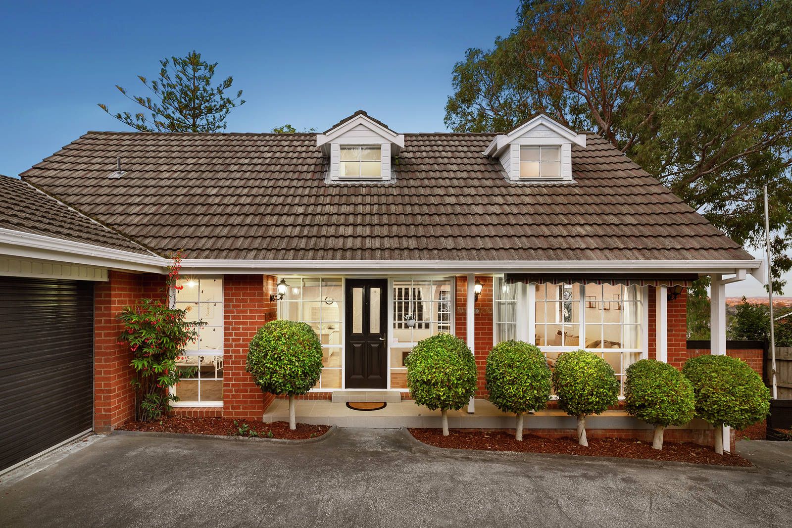 2/196 Mountain View Parade, Rosanna VIC 3084, Image 0