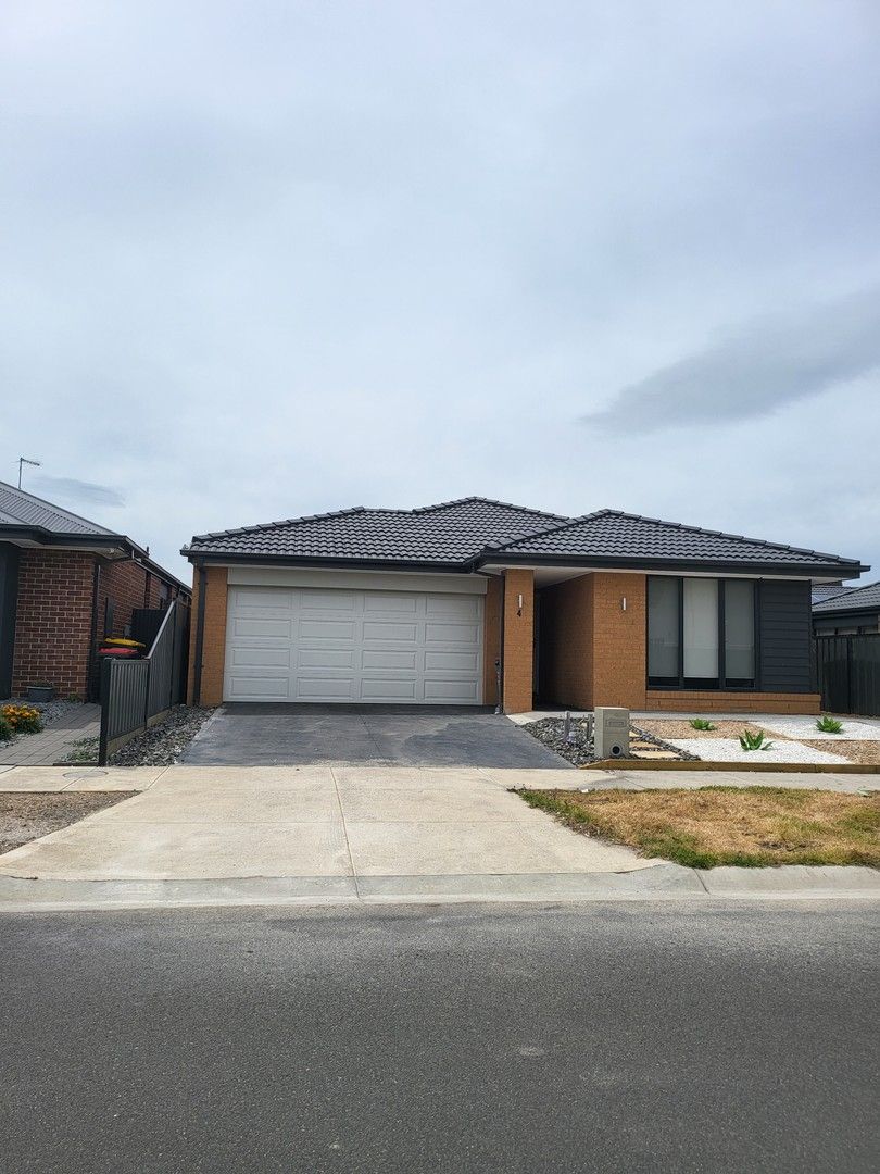 4 bedrooms House in 4 Bunting Crescent KALKALLO VIC, 3064