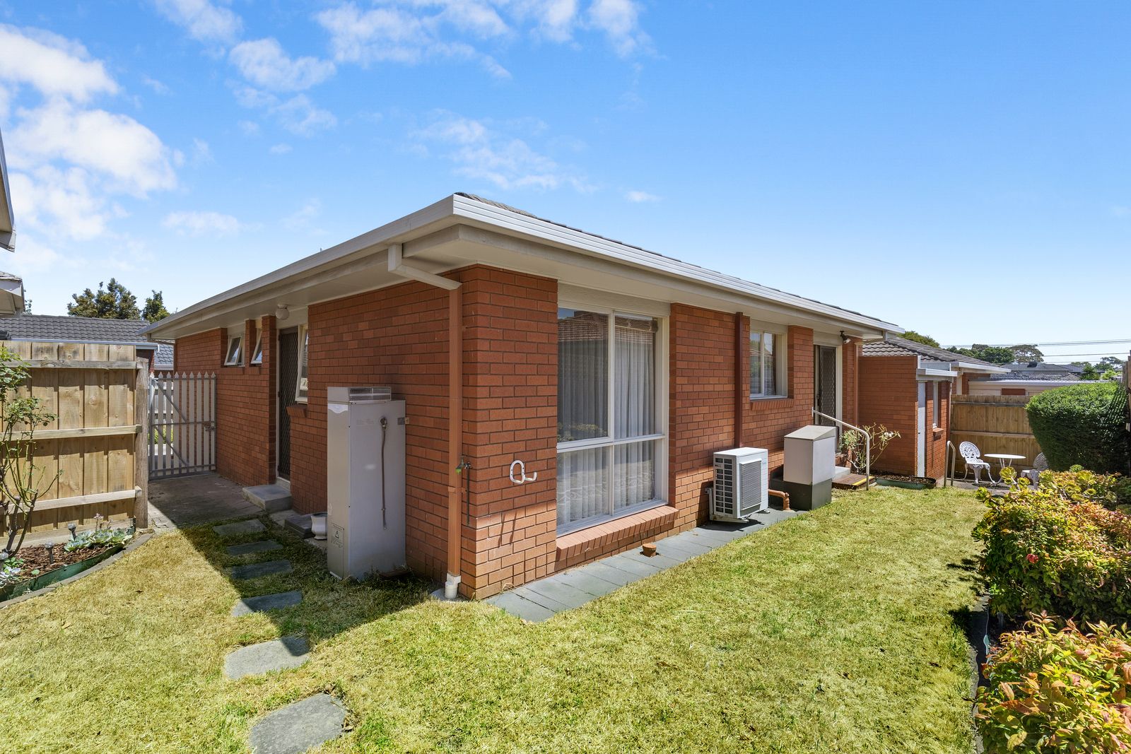 2/6 Peace Street, Highett VIC 3190, Image 2