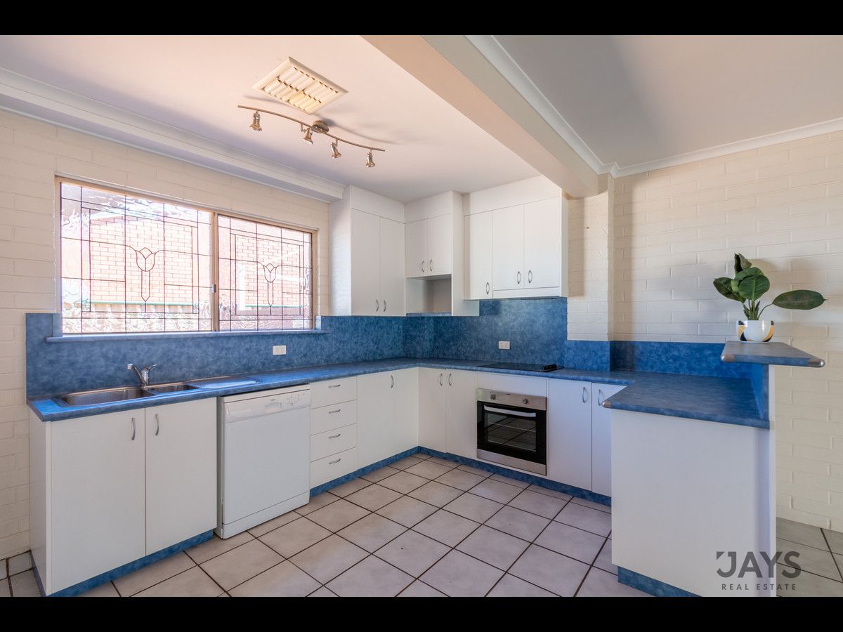 3 bedrooms Townhouse in 17/82-84 Abel Smith Parade MOUNT ISA QLD, 4825