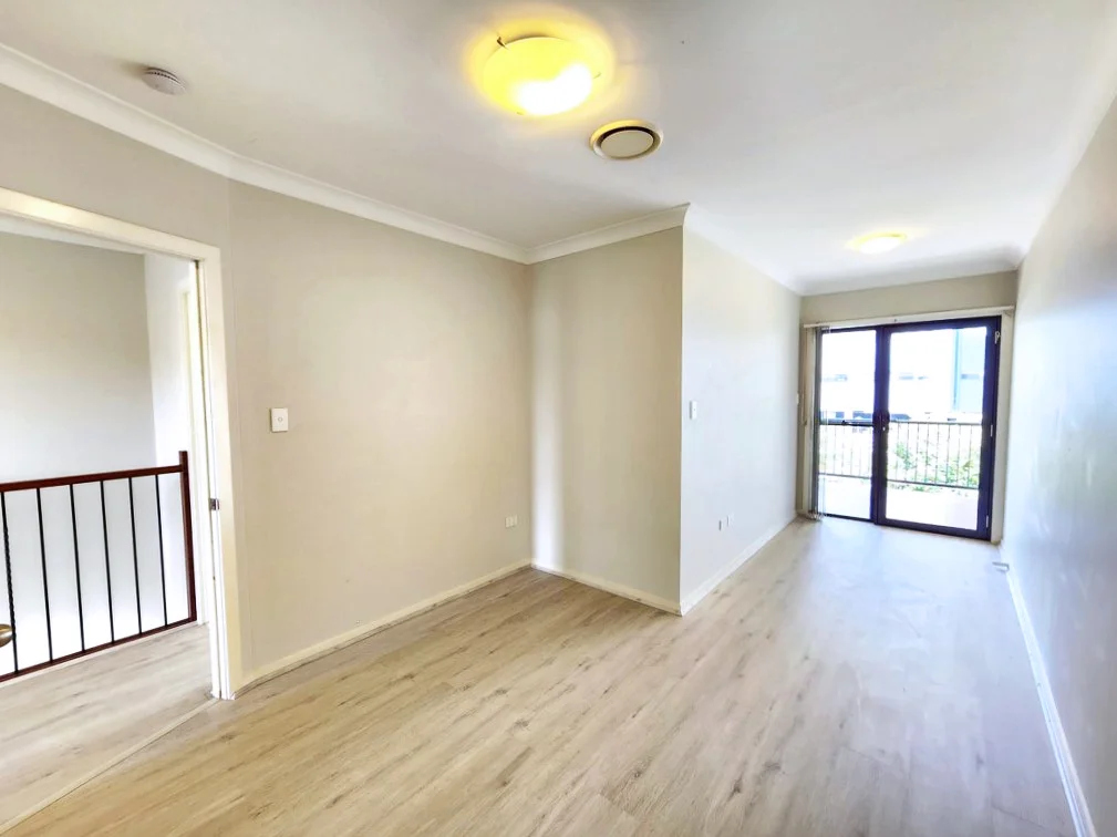 Additional image 13 of 4/2180 Logan Road, Upper Mount Gravatt QLD 4122