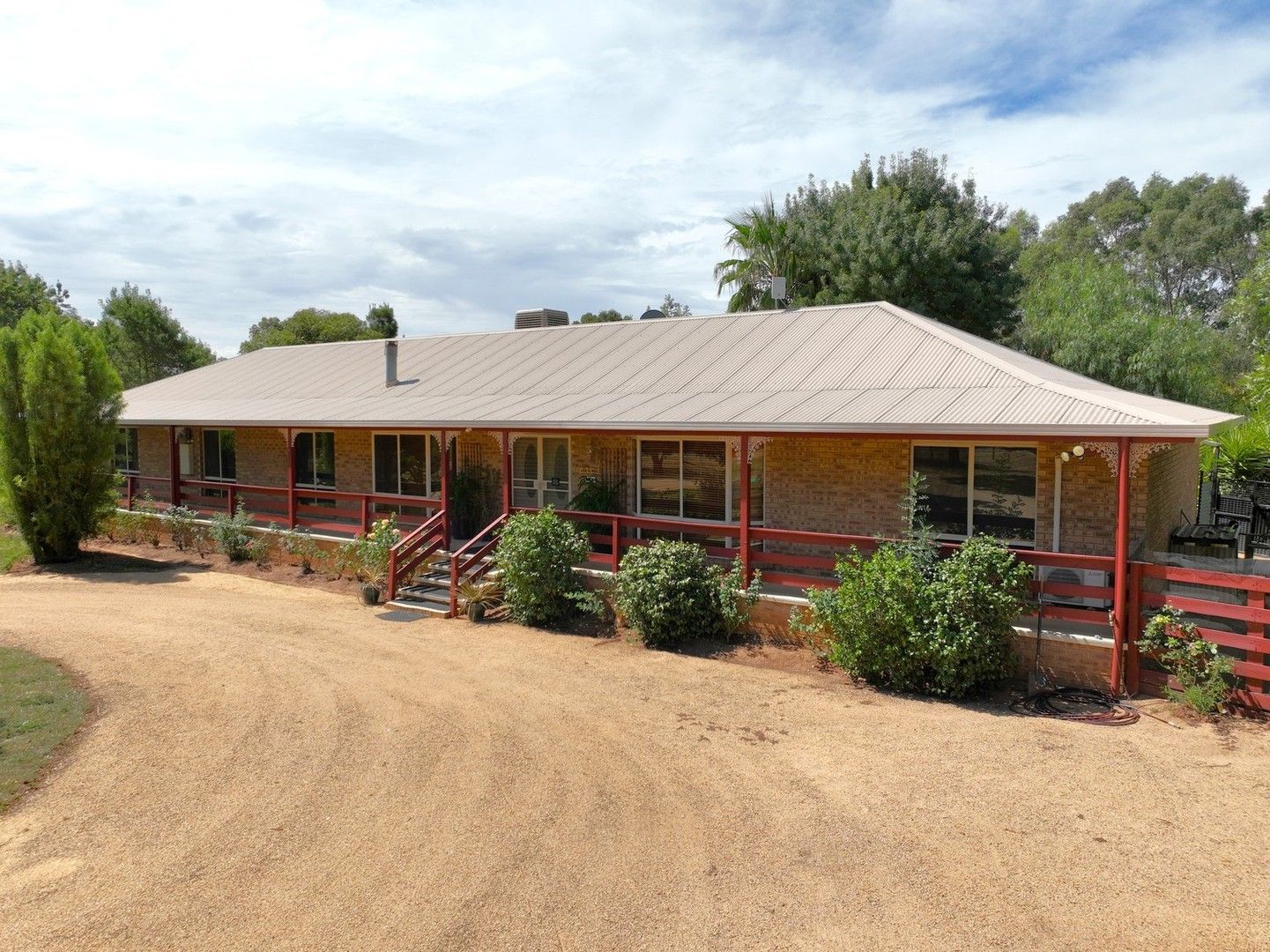 4 bedrooms House in 422 Numurkah Road NUMURKAH VIC, 3636