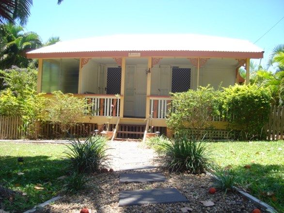 11 Barbarra Street, Picnic Bay QLD 4819, Image 1