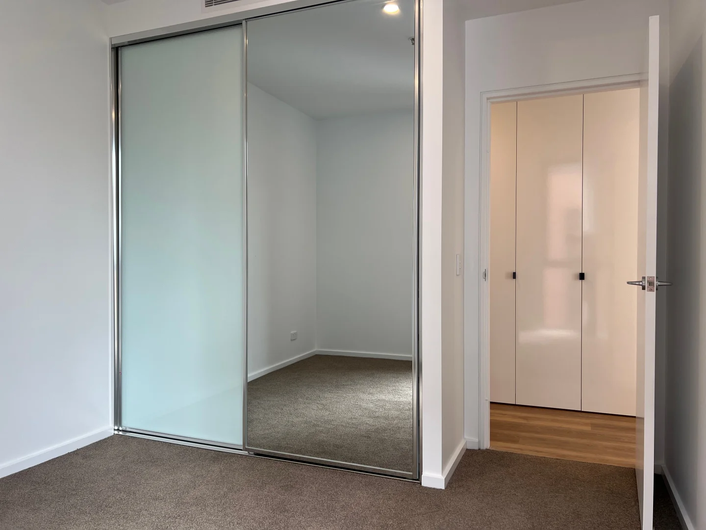 Additional image 10 of 141/19 Captain Cook Cres, Griffith ACT 2603