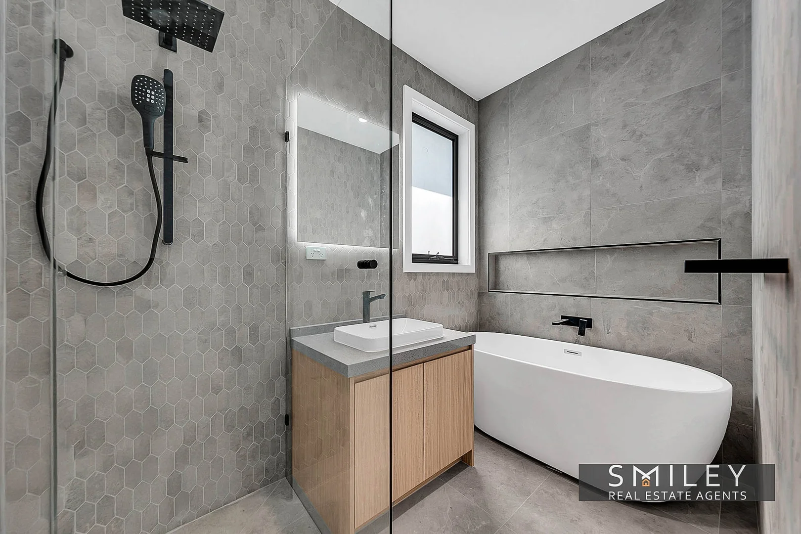 Additional image 11 of 70 farm crescent, Donnybrook VIC 3064