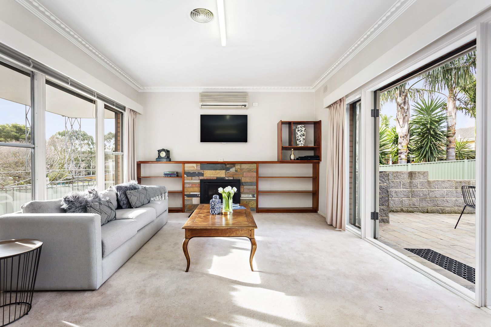 2 Mayfield Drive, Mount Waverley VIC 3149, Image 1