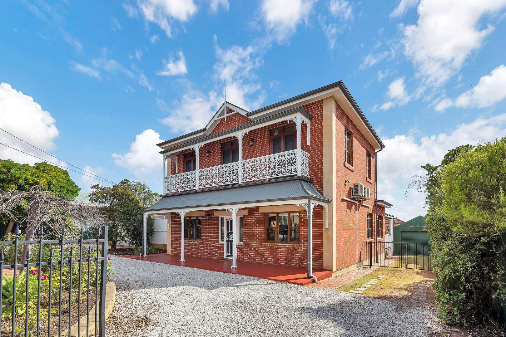 40 Acacia Street, Seaclif Property History & Address Research Domain