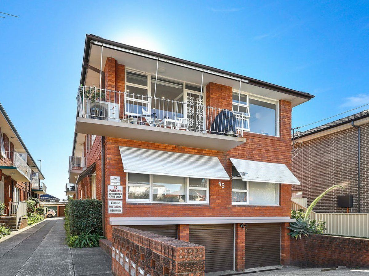 2 bedrooms Apartment / Unit / Flat in 1/45 Gordon BRIGHTON-LE-SANDS NSW, 2216