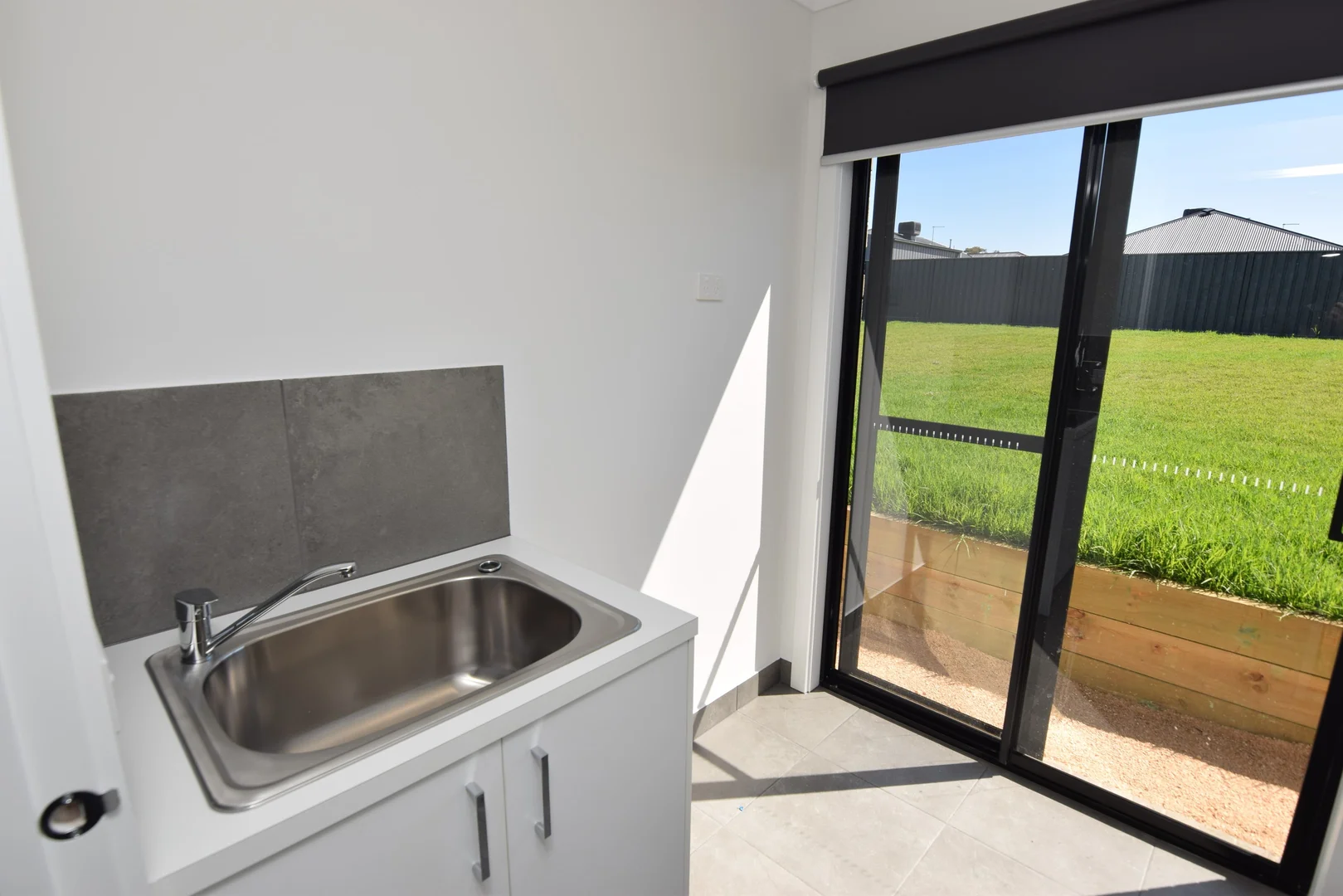 4 Saltbush Street, Wangaratta VIC 3677 - House For Rent | Domain